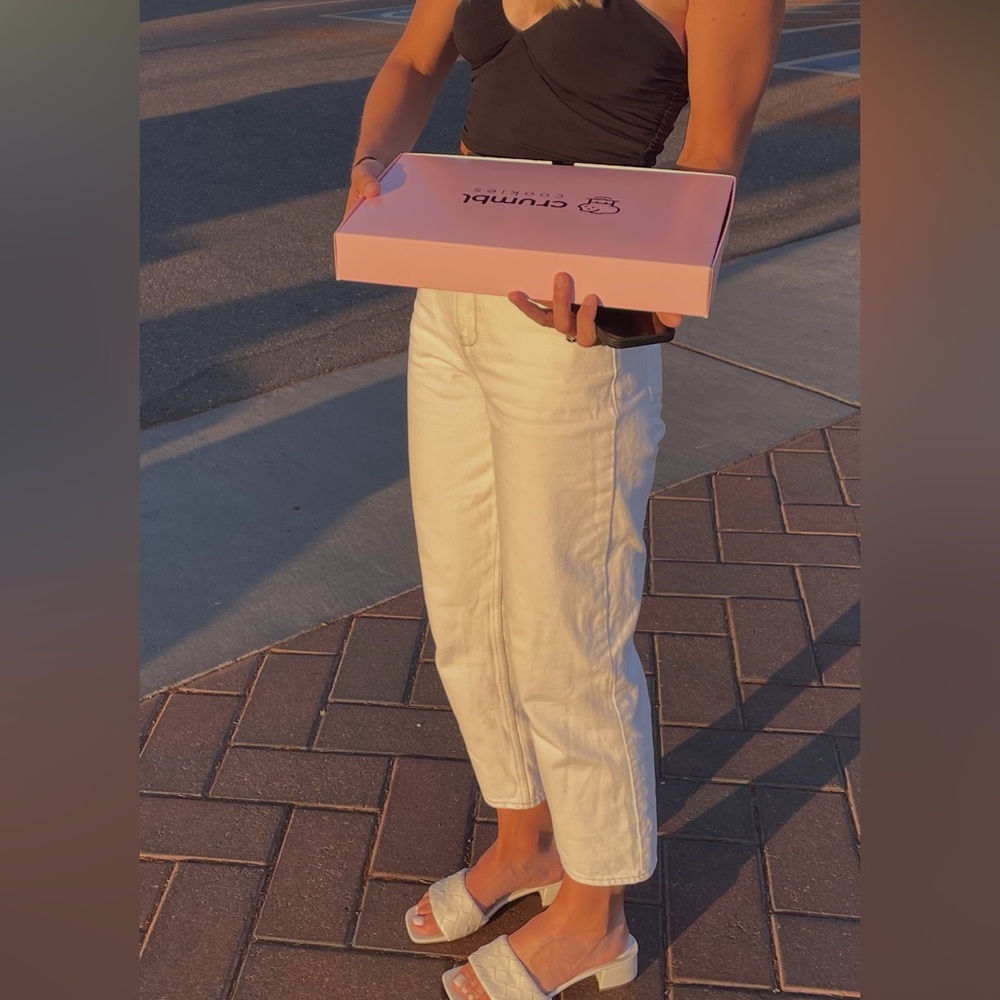 Women's White Ankle Jeans
